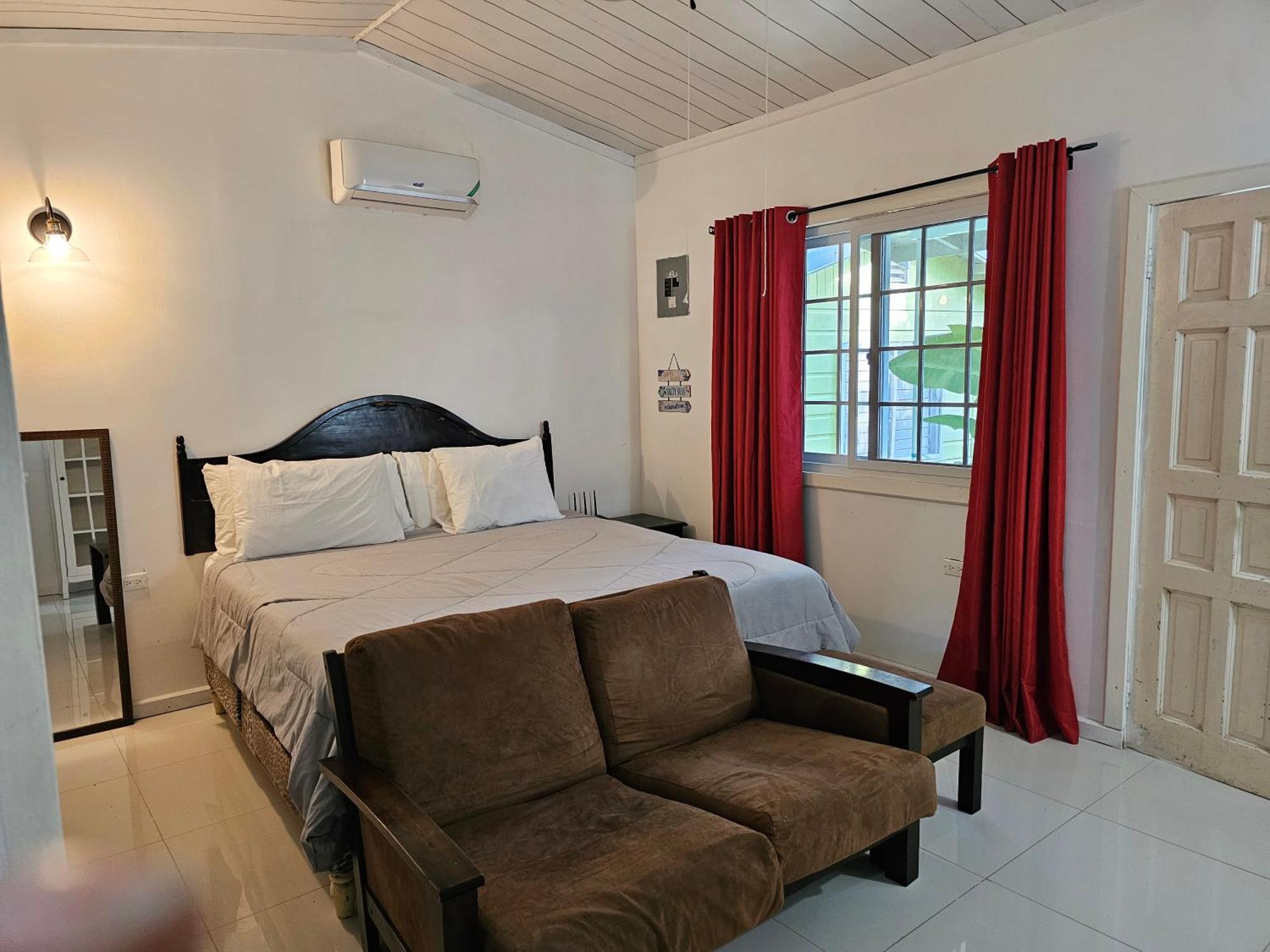 Roots Cafe Rooms Negril Buitenkant foto