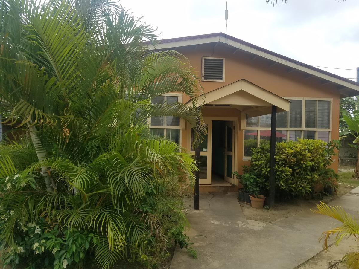 Roots Cafe Rooms Negril Buitenkant foto